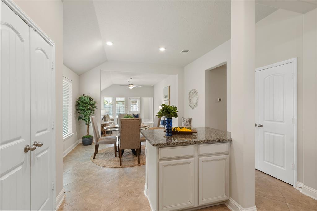 8130 Lockridge Terrace Lane, Cypress, Texas image 13