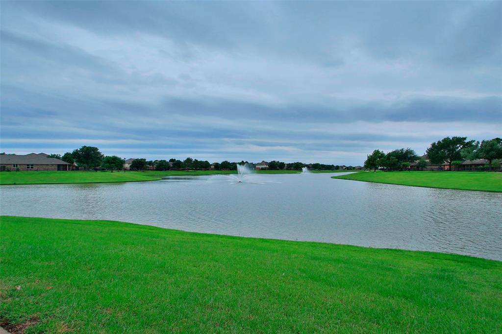 8130 Lockridge Terrace Lane, Cypress, Texas image 44
