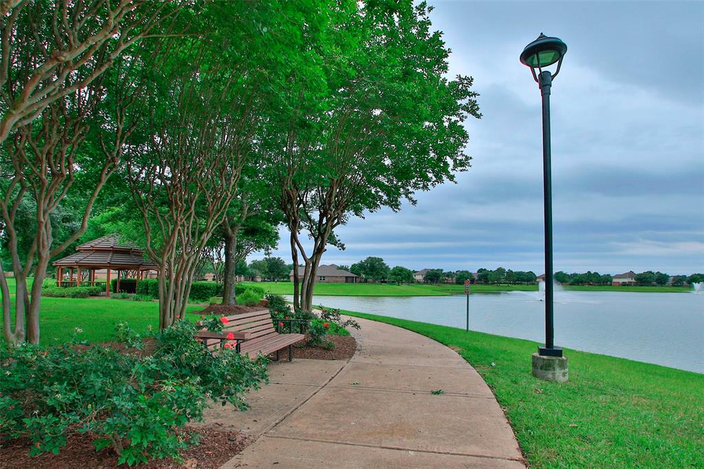 8130 Lockridge Terrace Lane, Cypress, Texas image 47