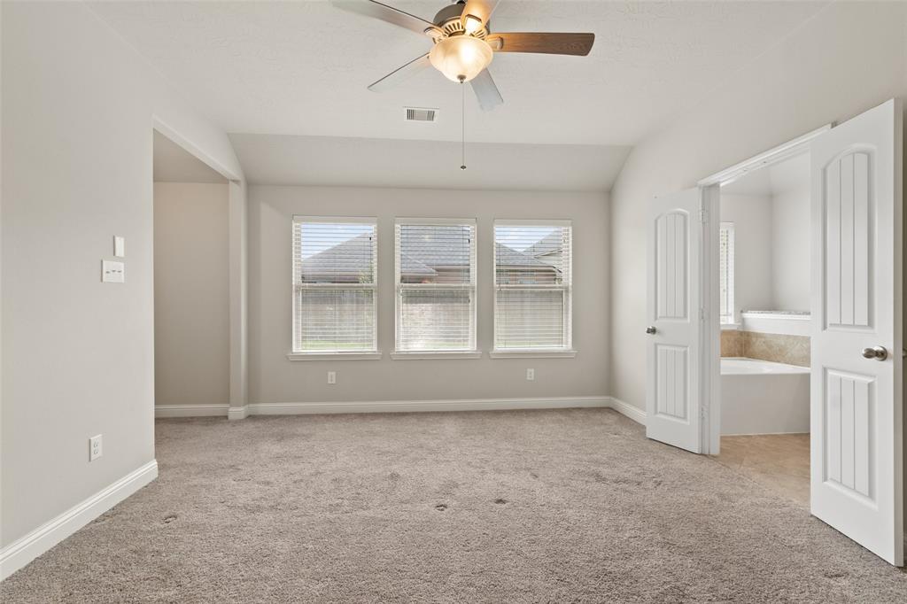 8130 Lockridge Terrace Lane, Cypress, Texas image 21