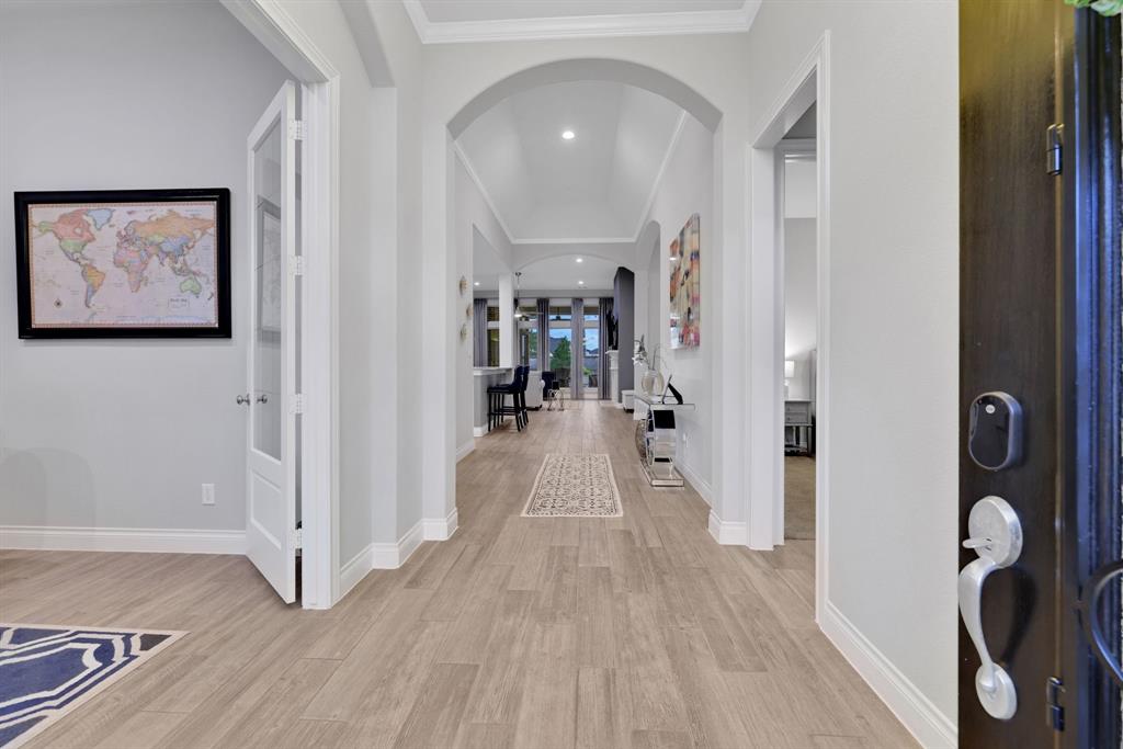 28415 Evergreen Cove Lane