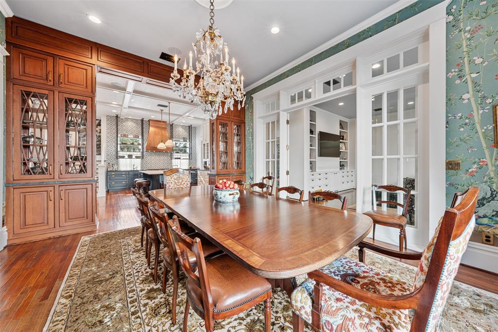 215 Bayland Avenue, Houston, Texas image 18