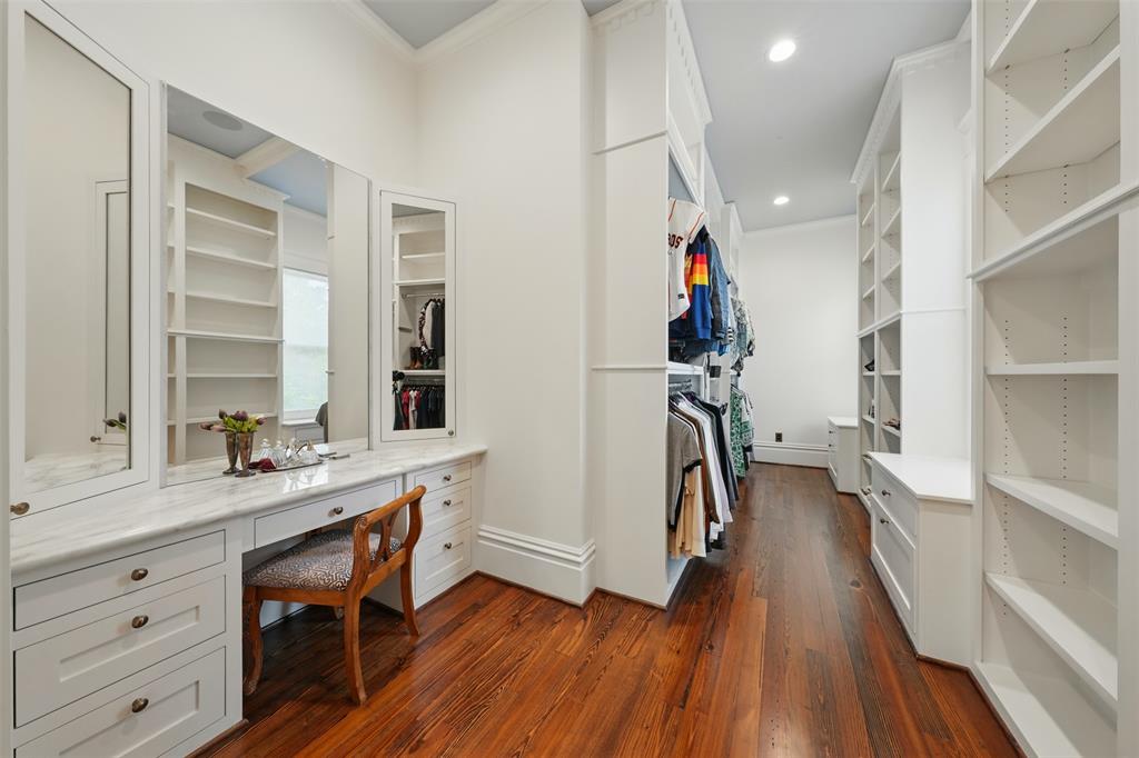 215 Bayland Avenue, Houston, Texas image 30