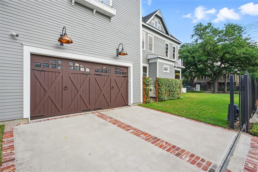 215 Bayland Avenue, Houston, Texas image 49