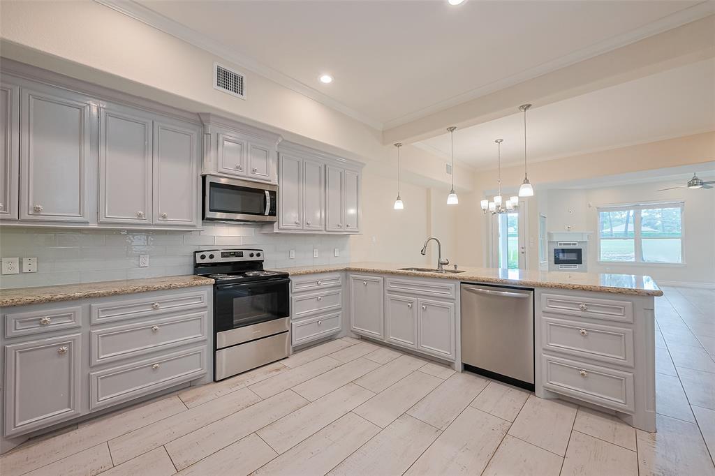 13318 Hilton Head Drive, Montgomery, Texas image 16