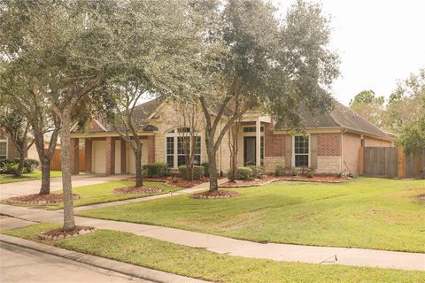 A home in Rosharon