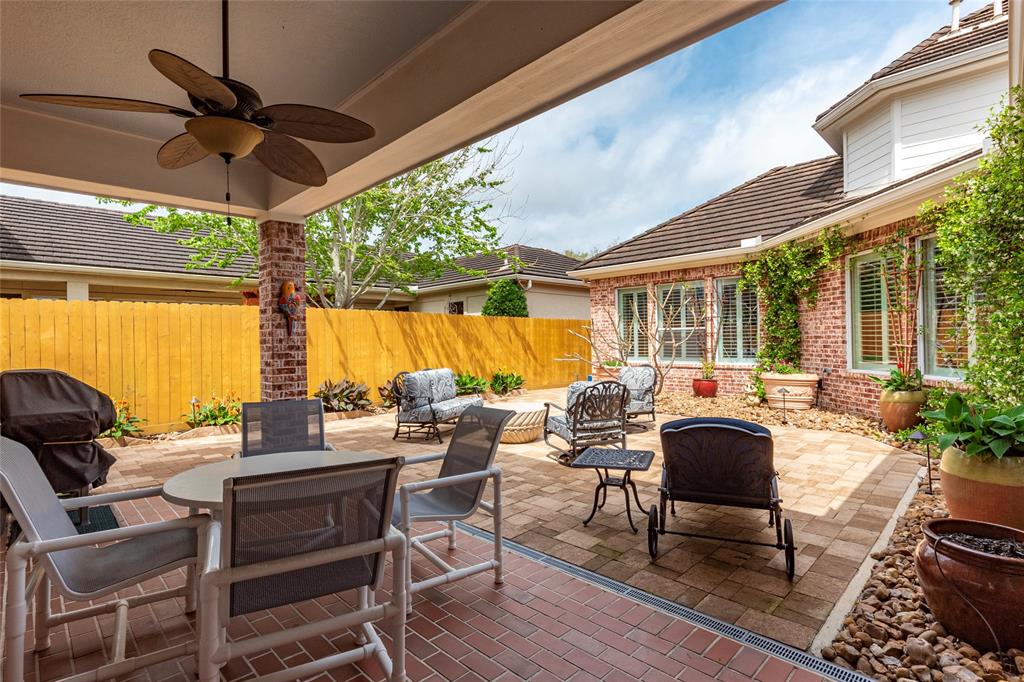 712 Harborside Way, Kemah, Texas image 15