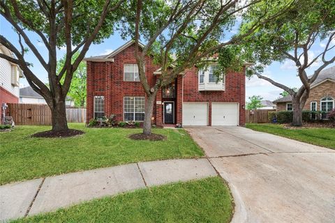 Single Family Residence in Houston TX 17615 Morning Dawn Court.jpg