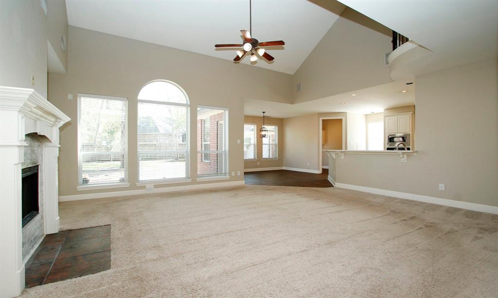 28302 Hollow Springs Lane