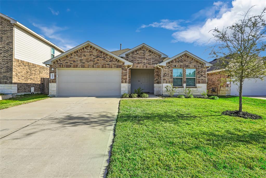 21545 Rustic Elm Drive, New Caney, Texas image 1