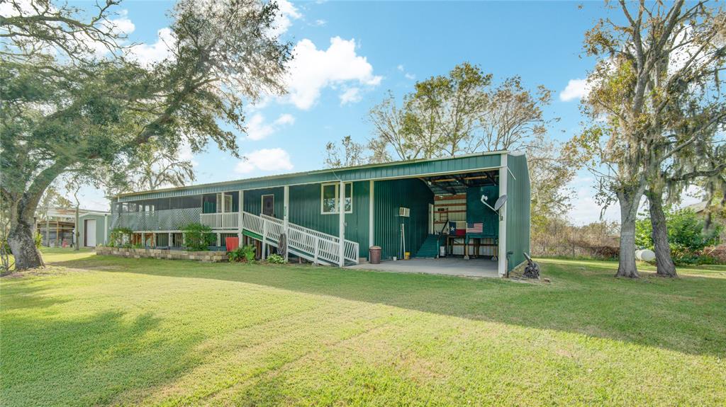 1625 County Road 244e, Brazoria, Texas image 1