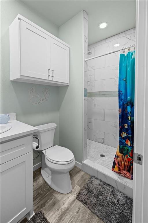 1970 Avenue B, Crystal Beach, Texas image 27