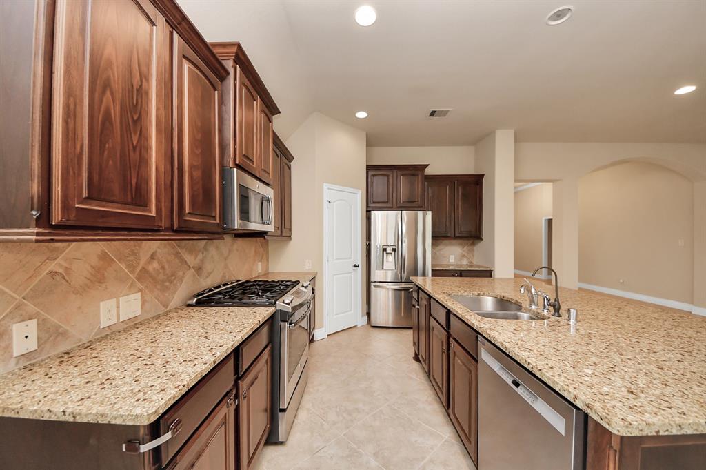 3018 Sunrise Run Lane, Pearland, Texas image 35