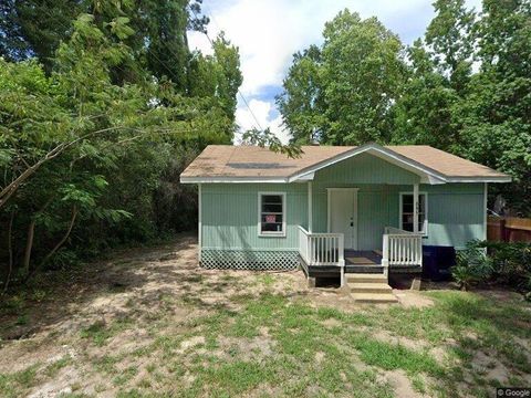 A home in Silsbee