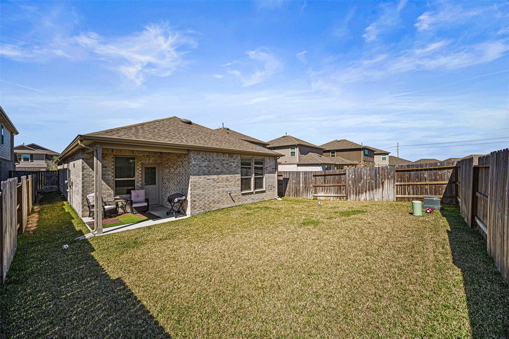21127 Dolphin Bay Lane, Cypress, Texas image 14