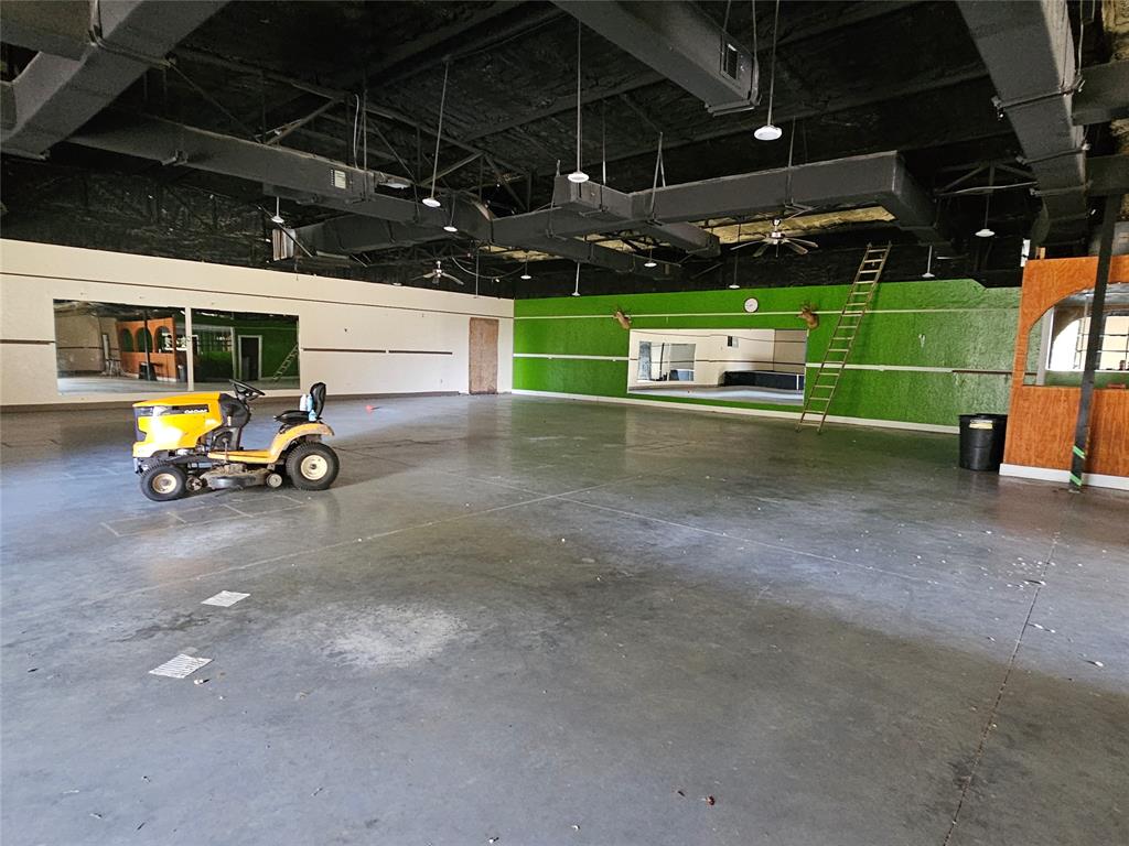 6047 Hopper Road, Houston, Texas image 34