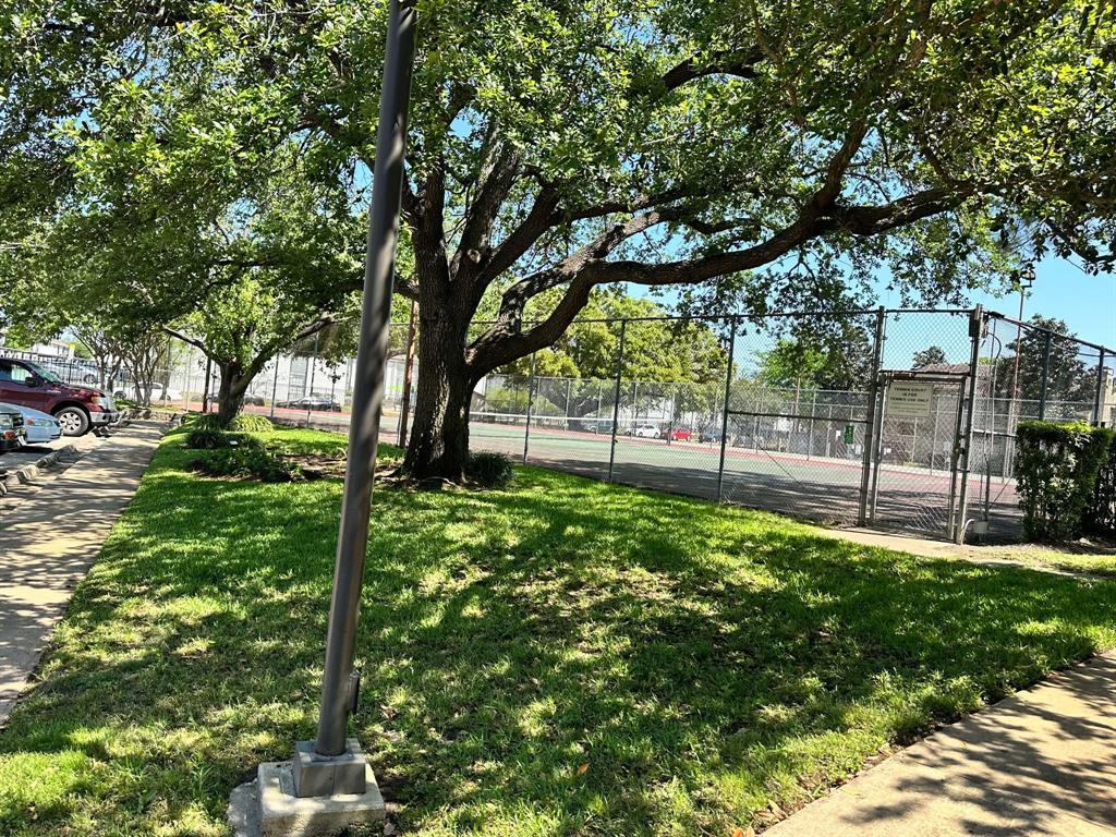 3630 Ocee Street, Houston, Texas image 19
