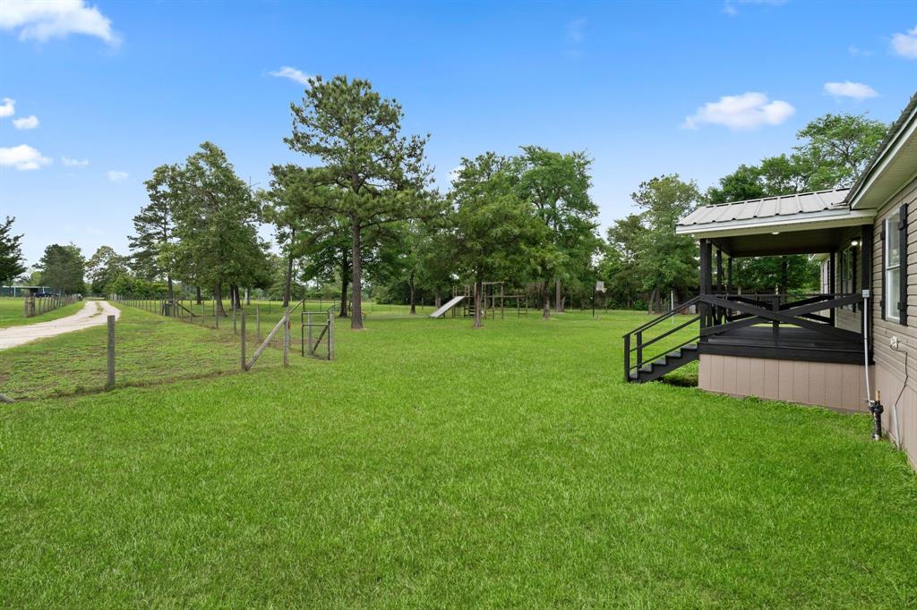 9204 County Line Road Rd, Willis, Texas image 24
