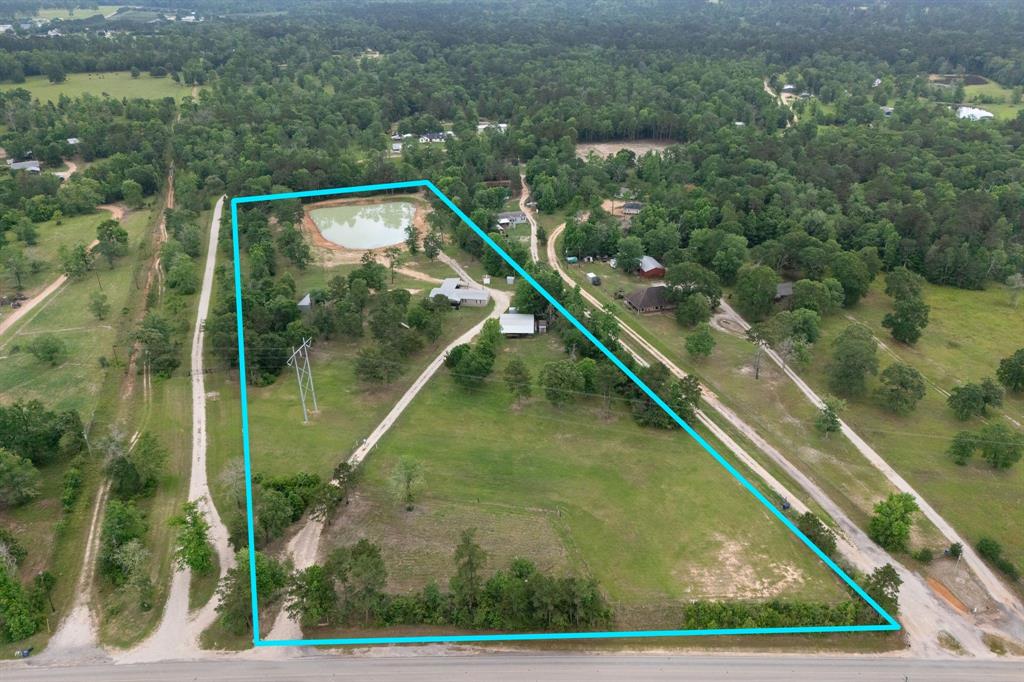 9204 County Line Road Rd, Willis, Texas image 2