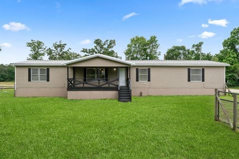 9204 County Line Road Willis TX 77378
