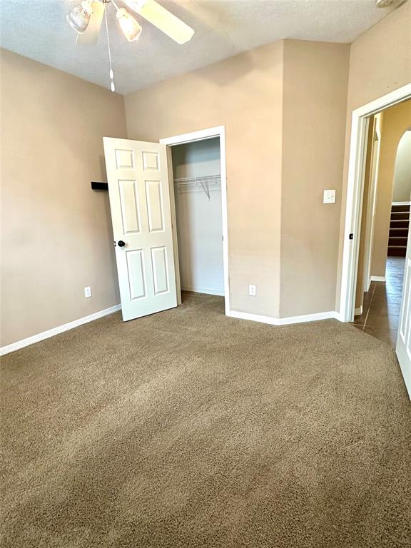 3207 Mossy Bend Lane, Pearland, Texas image 22