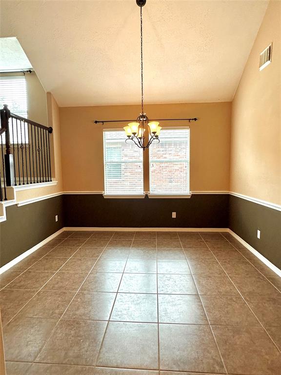 3207 Mossy Bend Lane, Pearland, Texas image 19