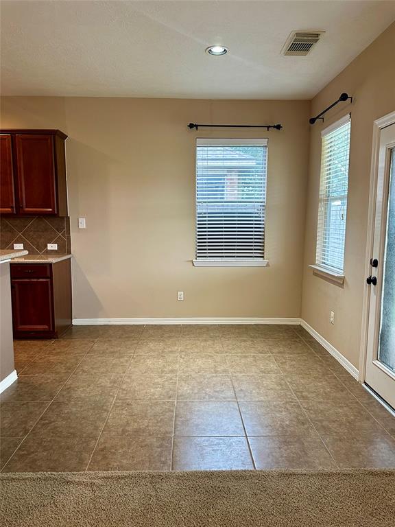 3207 Mossy Bend Lane, Pearland, Texas image 13