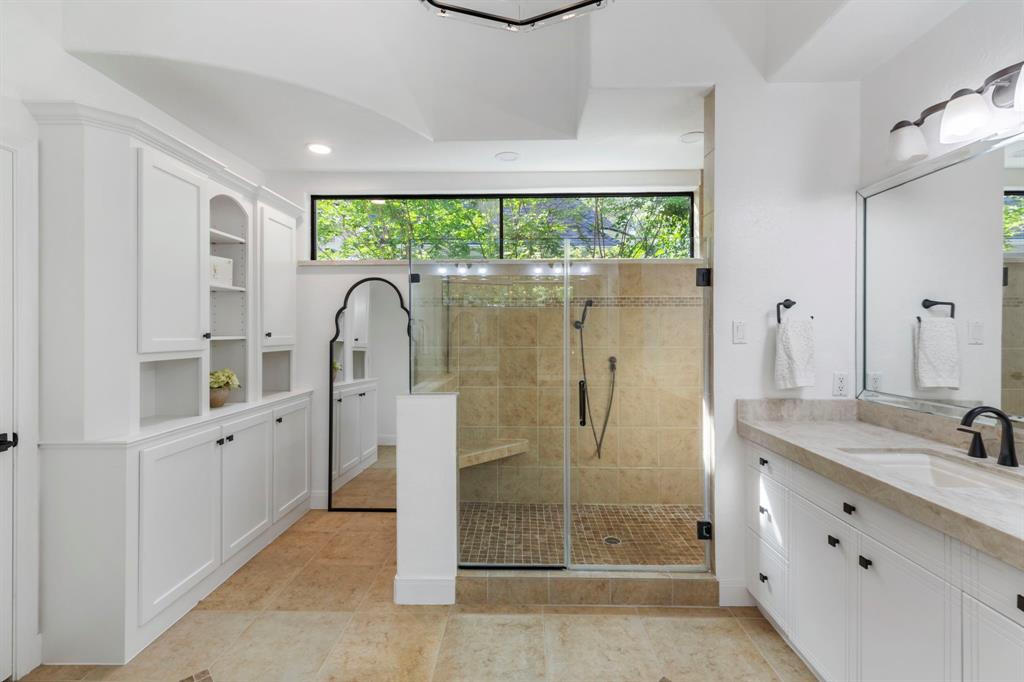 123 S Meadowmist Circle, The Woodlands, Texas image 23