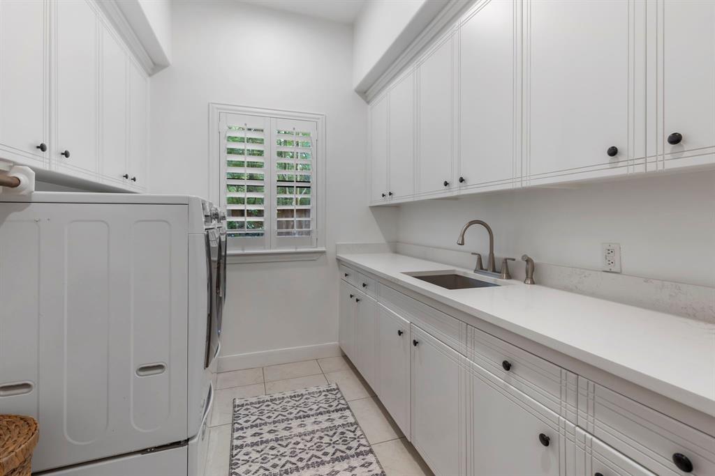 123 S Meadowmist Circle, The Woodlands, Texas image 34