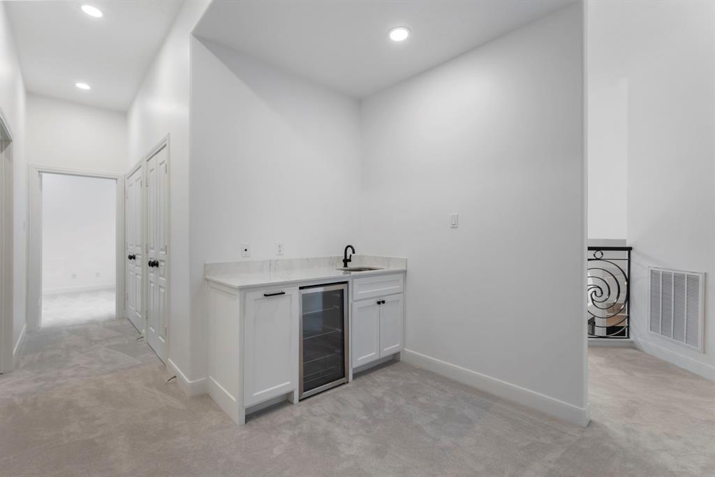123 S Meadowmist Circle, The Woodlands, Texas image 26