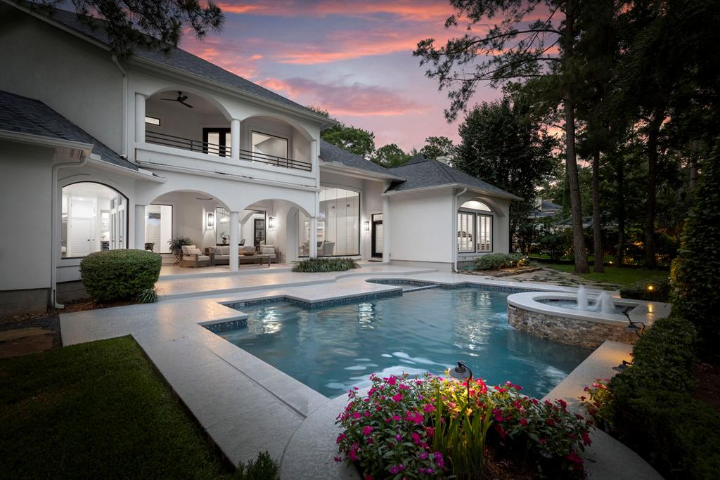 123 S Meadowmist Circle