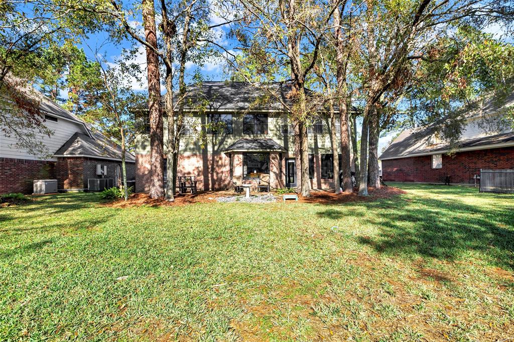 8514 Malardcrest Drive, Humble, Texas image 27