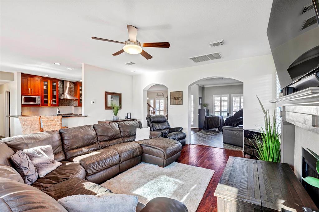 8514 Malardcrest Drive, Humble, Texas image 13