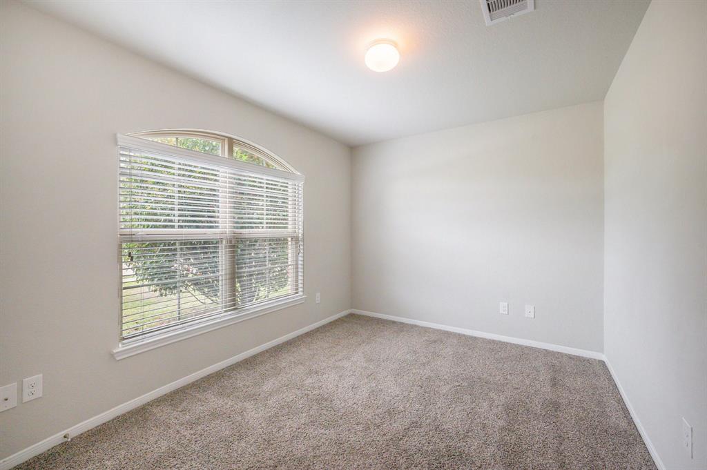 29338 Dunns Creek Court, Katy, Texas image 14