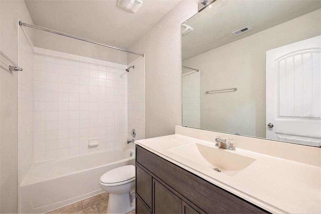 29338 Dunns Creek Court, Katy, Texas image 16