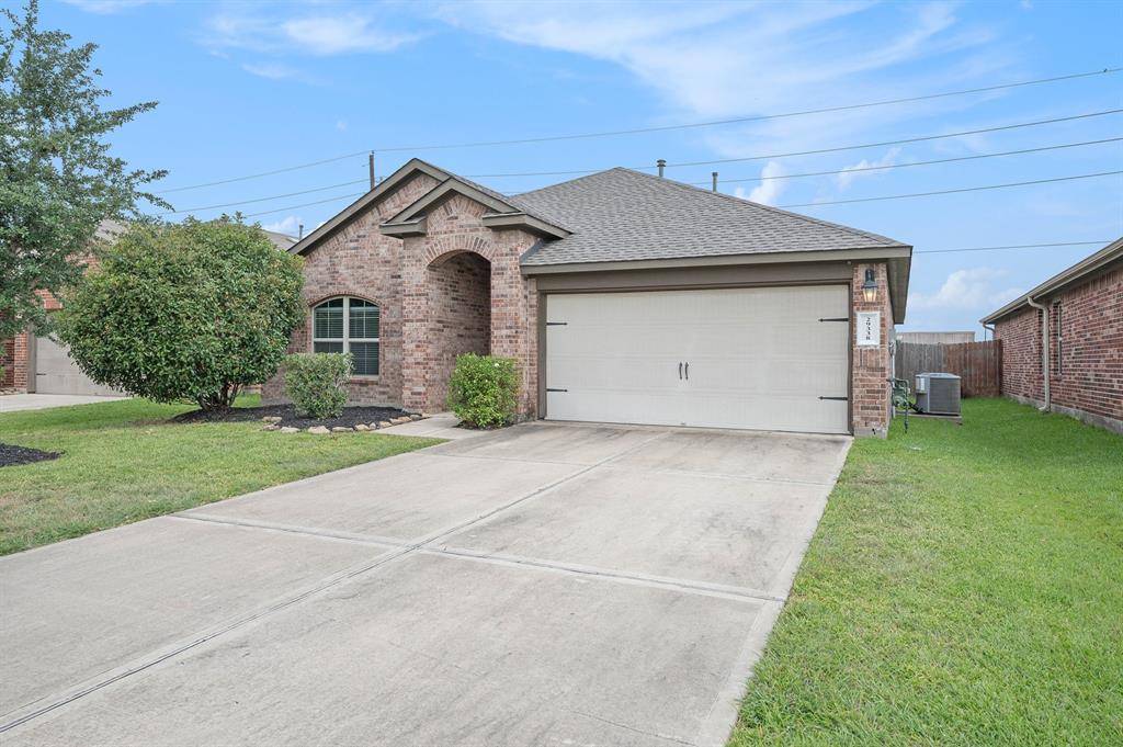 29338 Dunns Creek Court, Katy, Texas image 2