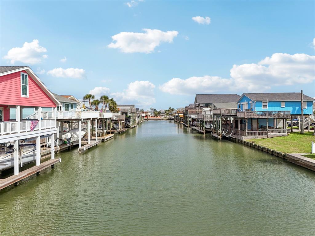 22123 Yoakum Drive, Galveston, Texas image 30