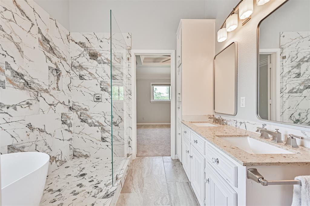 16218 Dunmoor Drive, Houston, Texas image 28