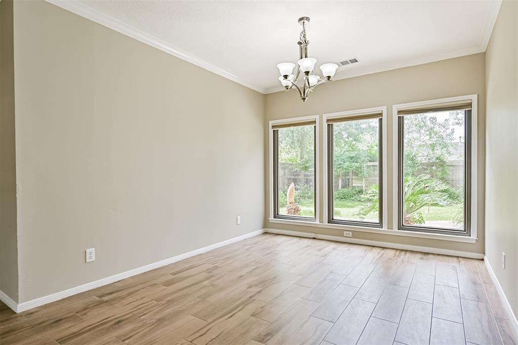 16218 Dunmoor Drive, Houston, Texas image 9