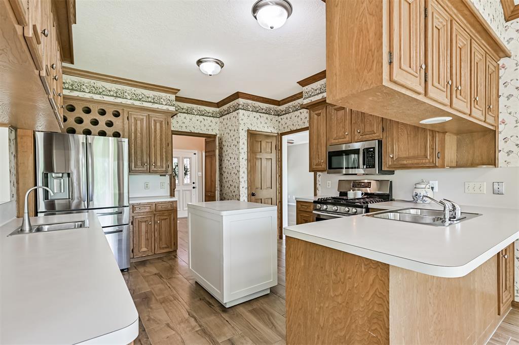 16218 Dunmoor Drive, Houston, Texas image 16