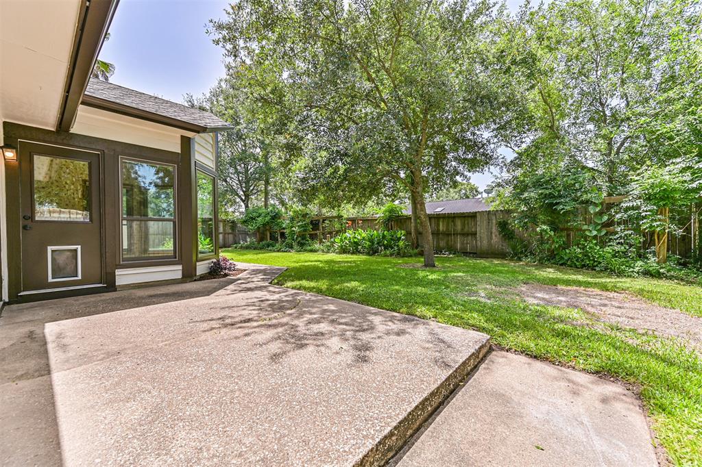 16218 Dunmoor Drive, Houston, Texas image 40