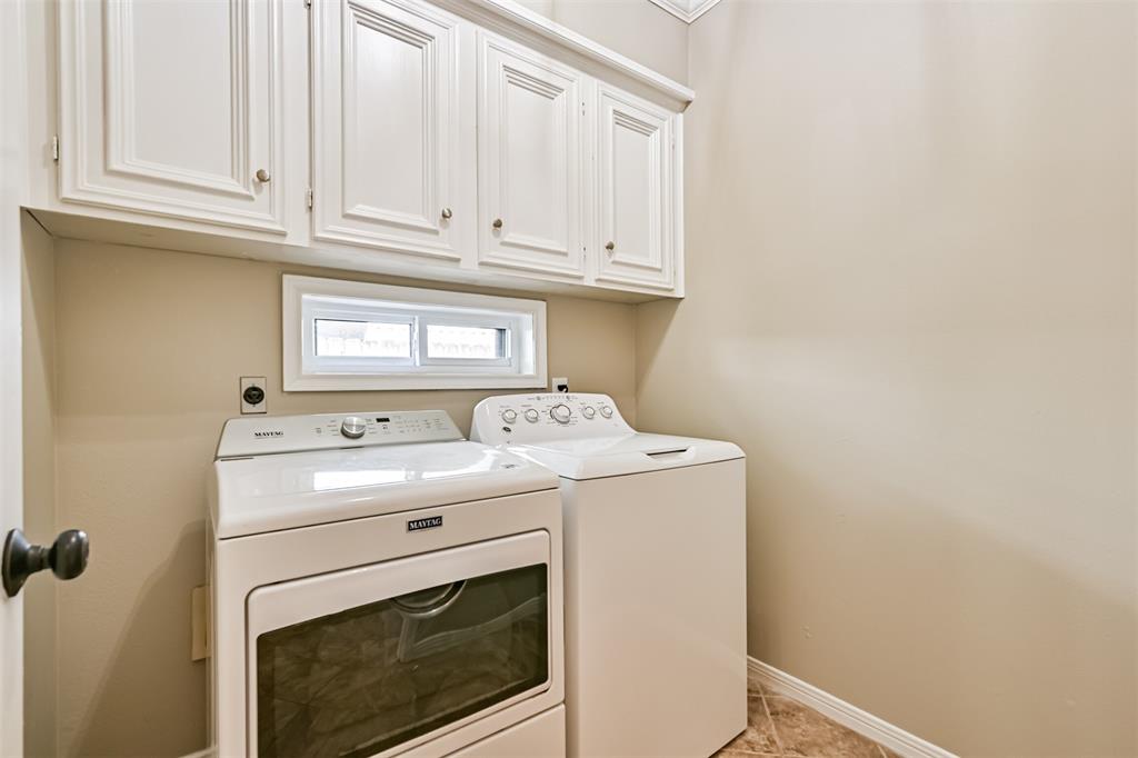 16218 Dunmoor Drive, Houston, Texas image 38