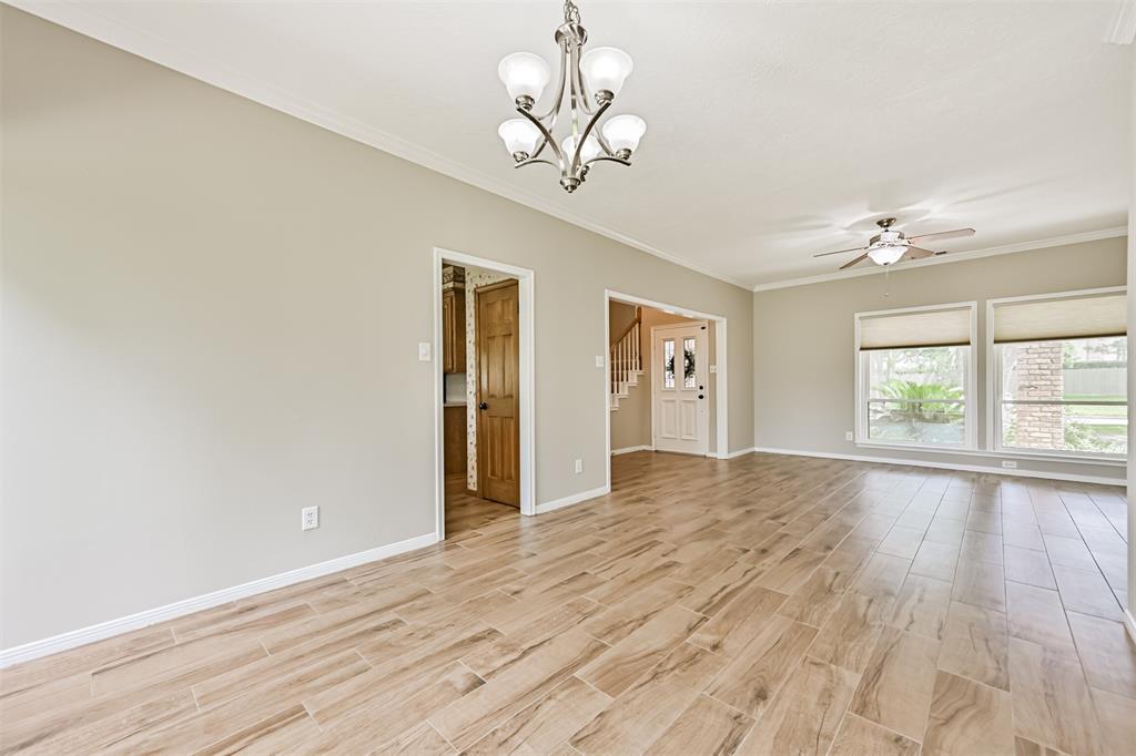 16218 Dunmoor Drive, Houston, Texas image 11