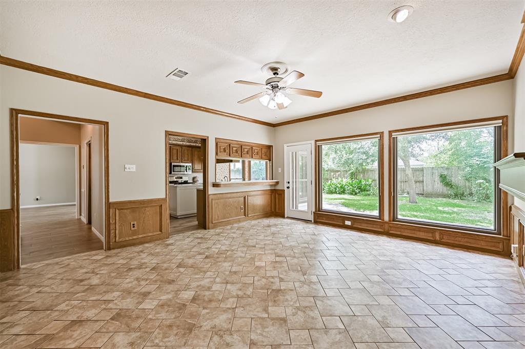 16218 Dunmoor Drive, Houston, Texas image 20