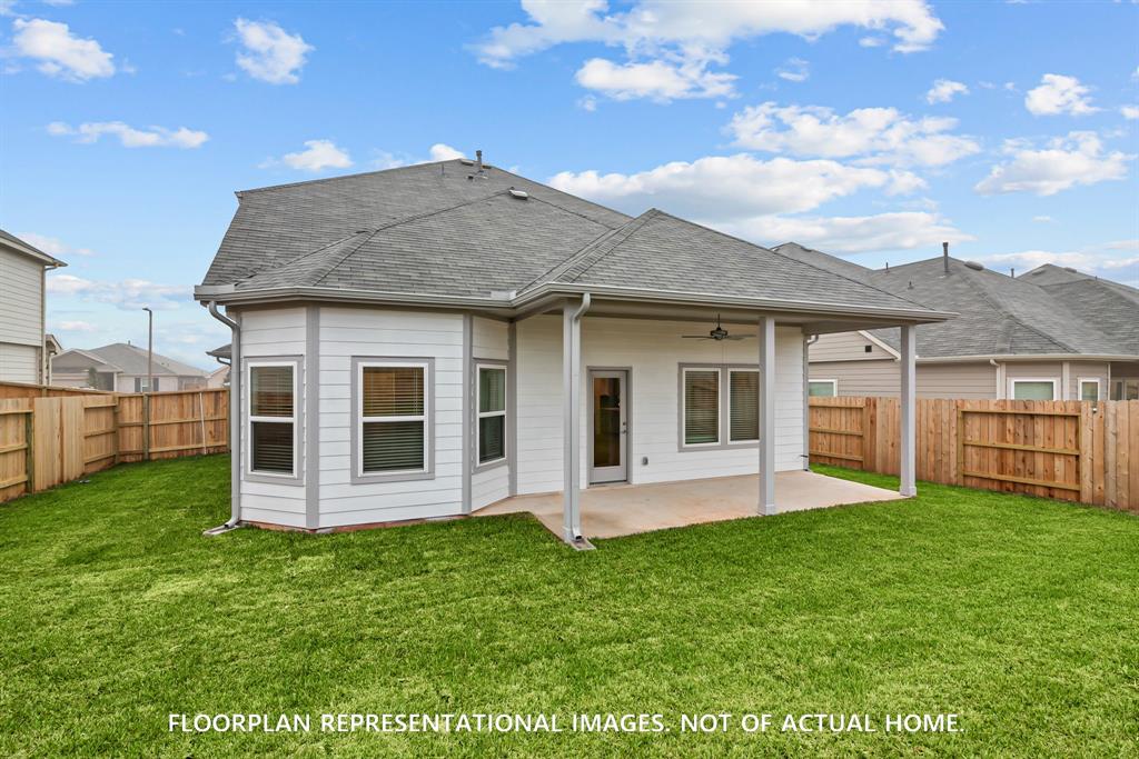 32346 Sunbeam Drive, Fulshear, Texas image 18