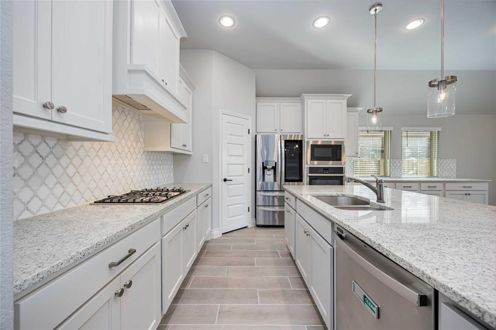 9306 Eckert Road, Iowa Colony, Texas image 22
