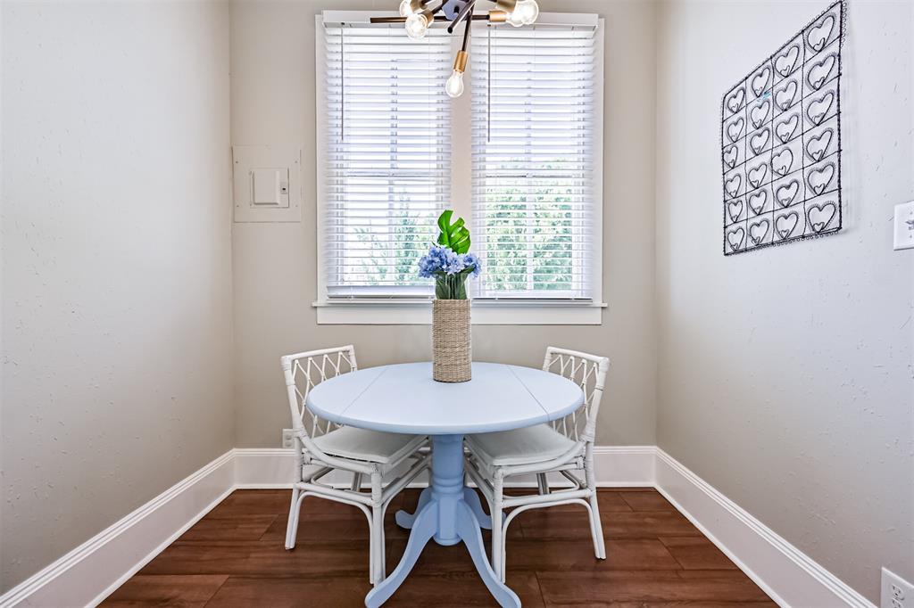 1827 Avenue M, Galveston, Texas image 13