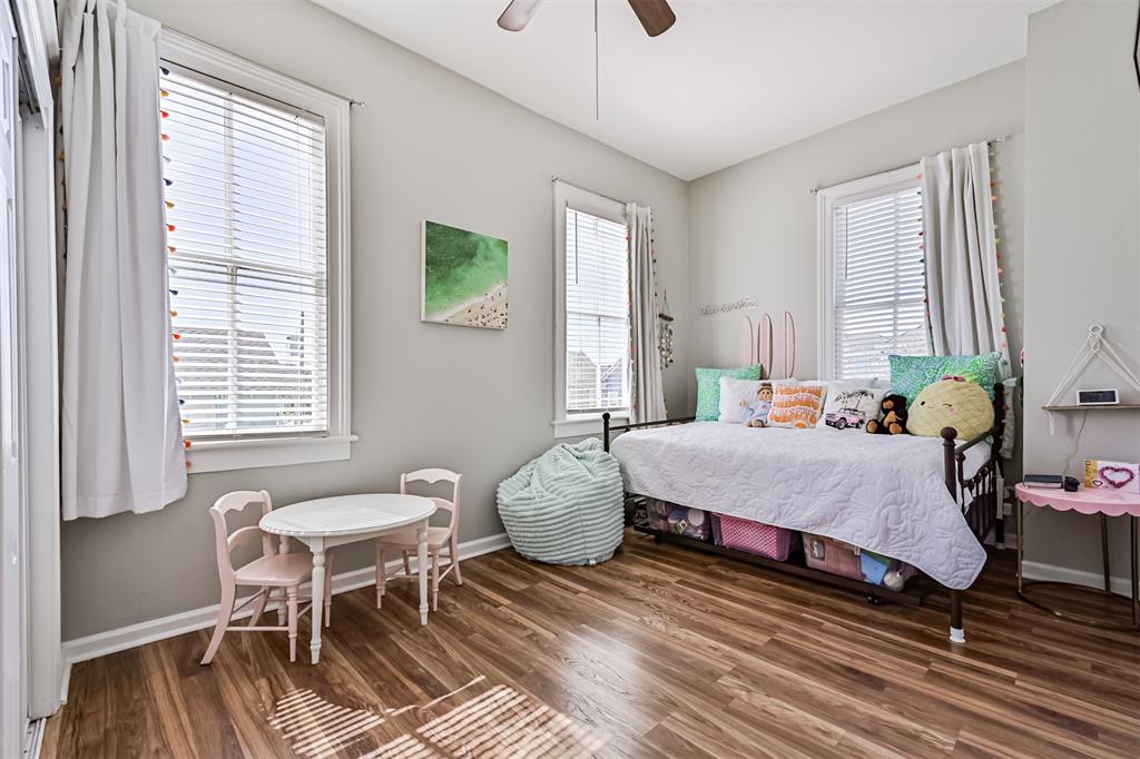 1827 Avenue M, Galveston, Texas image 27