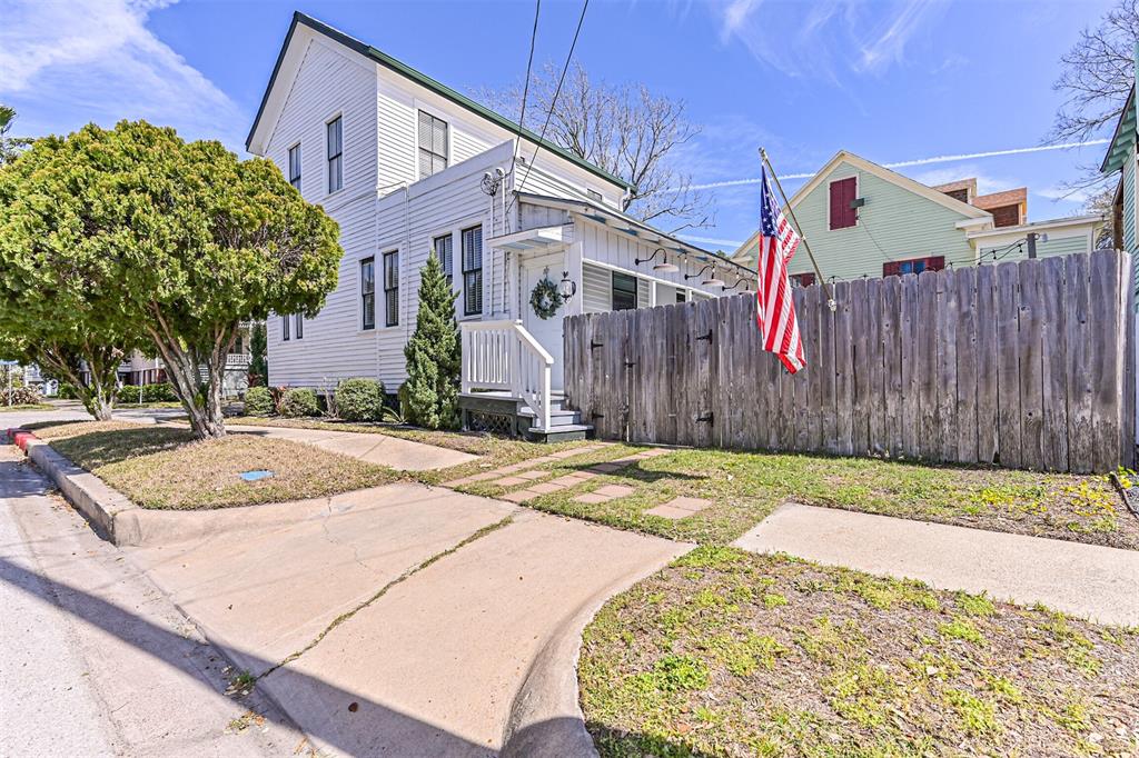 1827 Avenue M, Galveston, Texas image 33