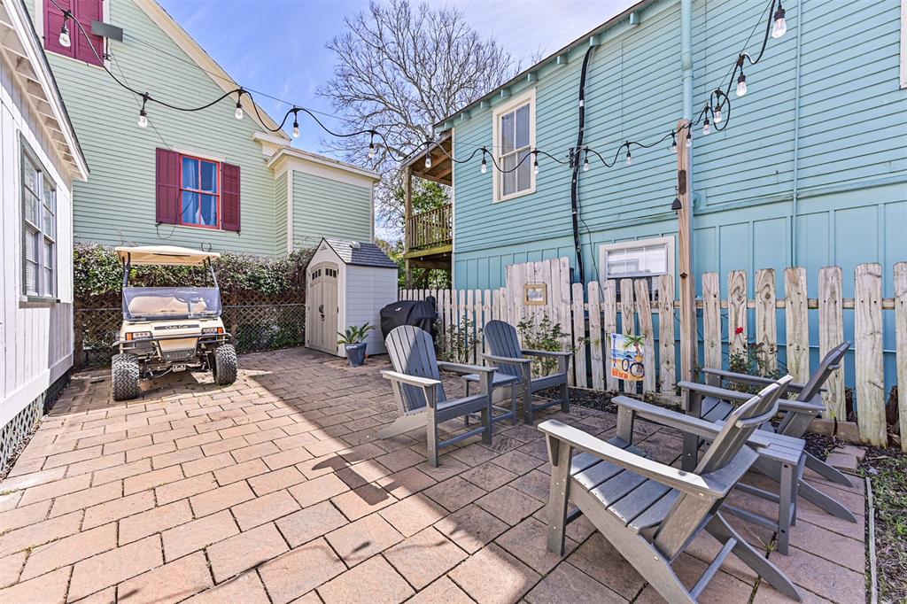 1827 Avenue M, Galveston, Texas image 38